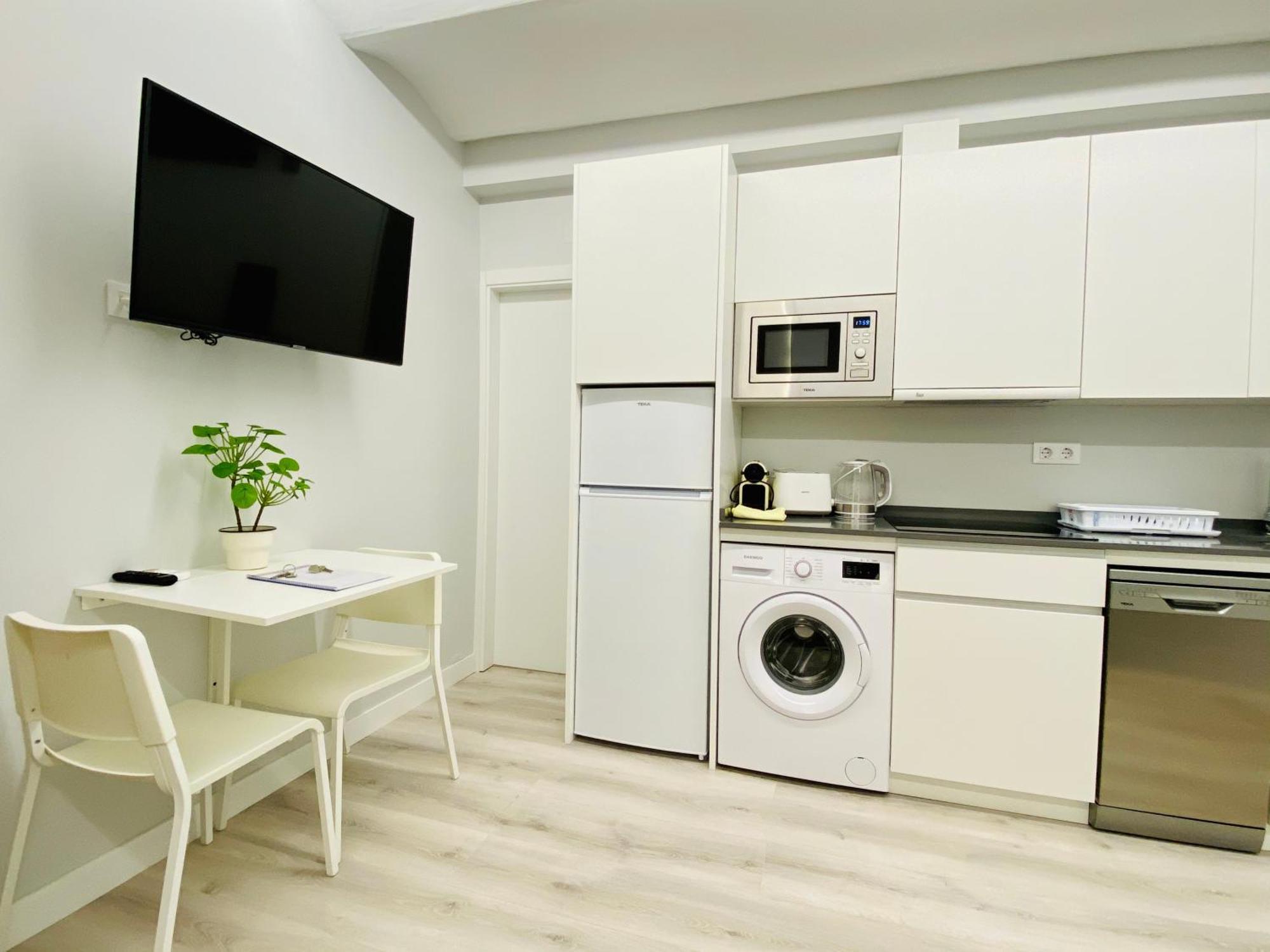 Estudio Centro Madrid Santa Ana Puerta Del Sol Экстерьер фото